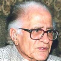 Ahmed Nadeem Qasmi, Pakistani Writer and Poet, journalist, critic, dramatist and a brilliant short story writer, fifty books , “Funoon”, “Phool”, “Tehzeeb-i-Niswaan”, “Adab-i-Lateef”, “Savera”, “Naqoosh” and ‘Daily Imroze”, “Ghar Se Ghar Tak”, “Kapaas Ka Phool” and “Bhoot”, “Gandasa”, “The Feed”