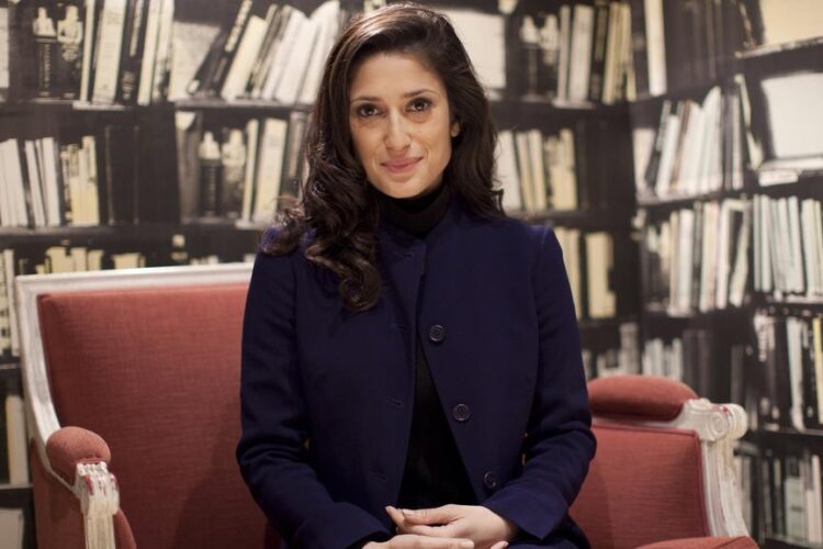 Fatima Bhutto, Pakistani Writer, Poet, Activist, “Whispers in the Desert”, “Songs of Blood and Sword”, “The shadow of The Crescent Moon”, “The Runaways”, famous newspaper Jang and its English twin ‘The News’