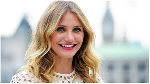 Cameron Diaz, She frequently appeared in comedies throughout her career, while also earning critical recognition in dramatic films.