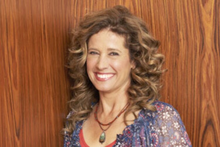 Nancy Travis, She began her career on Off-Broadway theater, before her first leading screen role in the ABC television miniseries Harem opposite Omar Sharif.