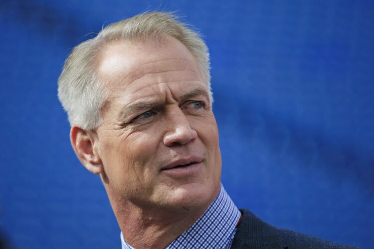 Star Daryl Johnston, a former fullback in the National Football League for the Dallas Cowboys.