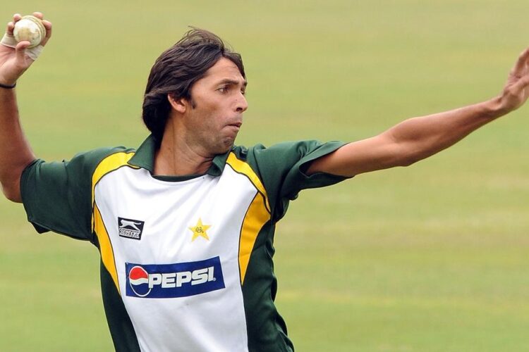 Mohammad Asif, played for the Pakistani national cricket team between 2005 and 2010.