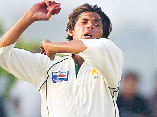 #pakistanicricketteam #pakistanicricketteambowler #pakistanibowlerasif #pakistaniformerbowler #reverseswingbowler #spotfixingscandal