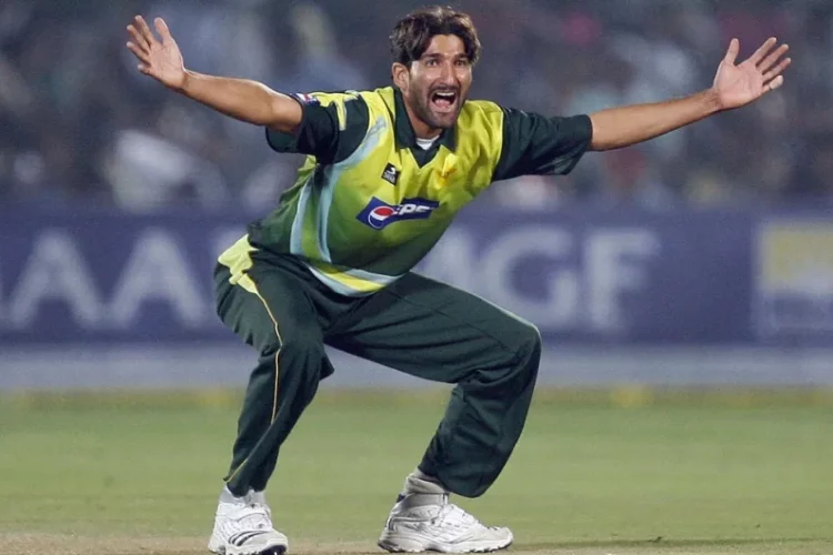 #pakistanicricketteamplayer #pakistansformercricketer # exbowler #excricketer #mediumfastbowlersohailtanvir #lefthandedbatsman #leftarmfastbowler #formercricketteamplayer