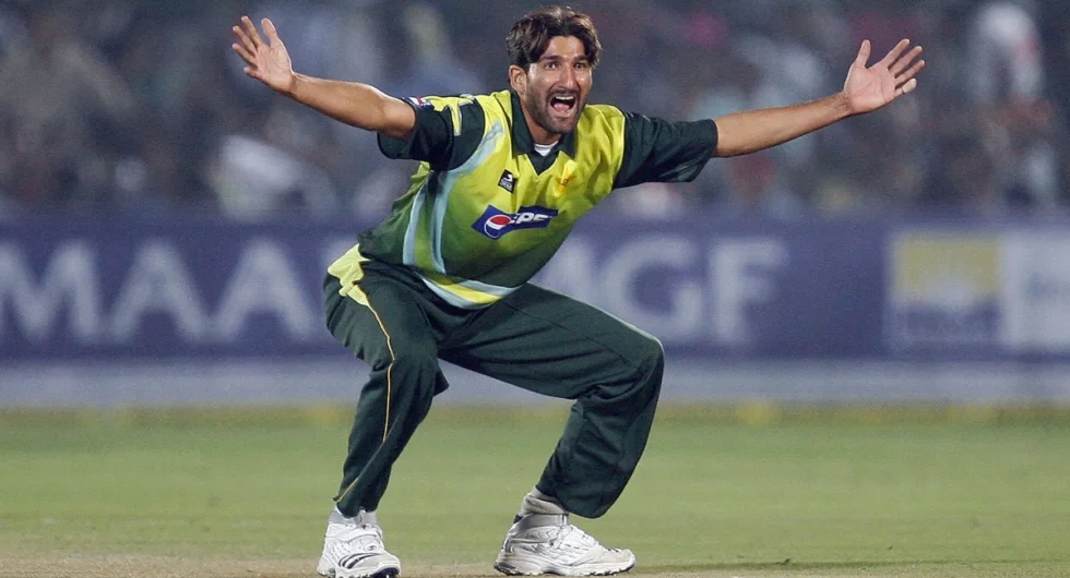 #pakistanicricketteamplayer #pakistansformercricketer # exbowler #excricketer #mediumfastbowlersohailtanvir #lefthandedbatsman #leftarmfastbowler #formercricketteamplayer